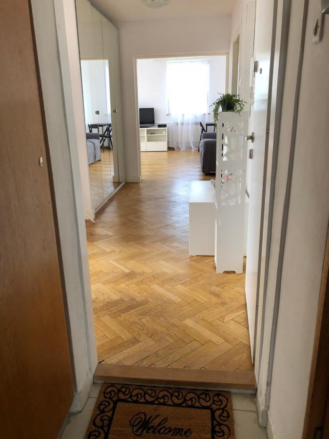 Apartment Swietojerska Warschau Buitenkant foto