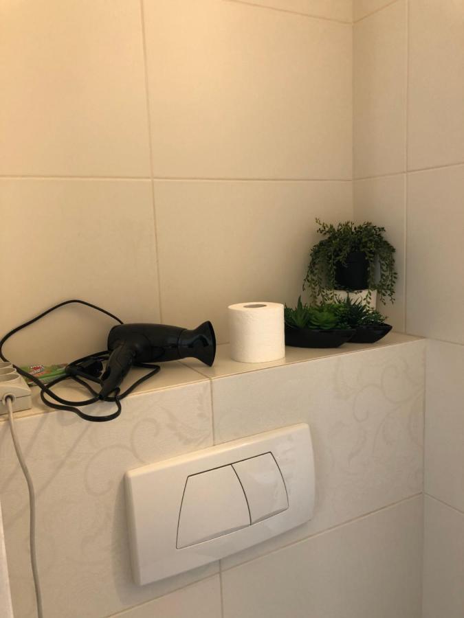 Apartment Swietojerska Warschau Buitenkant foto